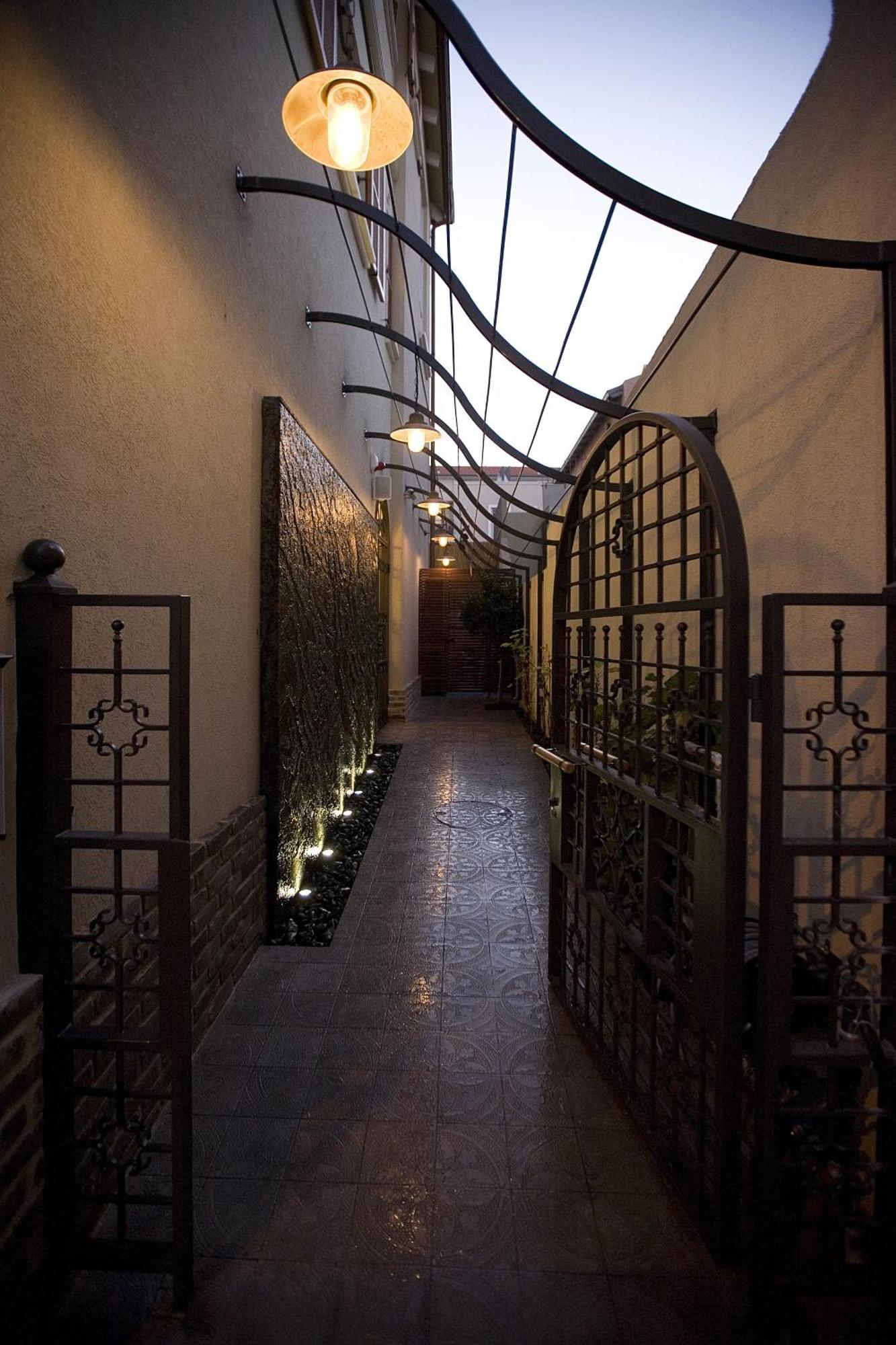 Molcho Neve Tzedek Appartement Tel Aviv Buitenkant foto