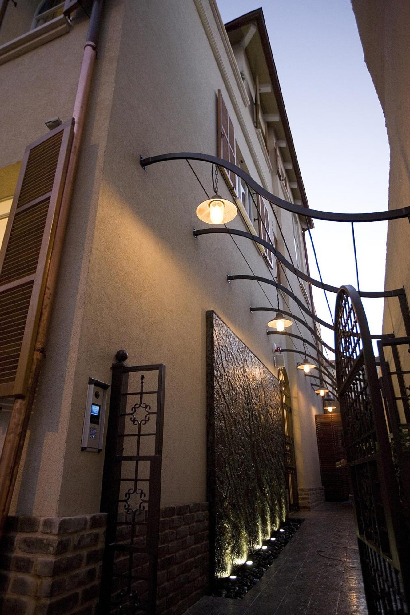 Molcho Neve Tzedek Appartement Tel Aviv Buitenkant foto